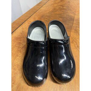 Bjork Swedish Comfort Women’s 40/41 Black Patent Leather Clog Professional Shoes